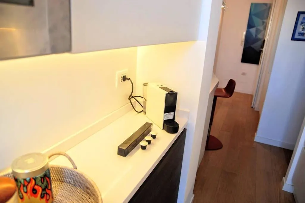 A Terrific Terrace Penthouse Apartment Rome Italy